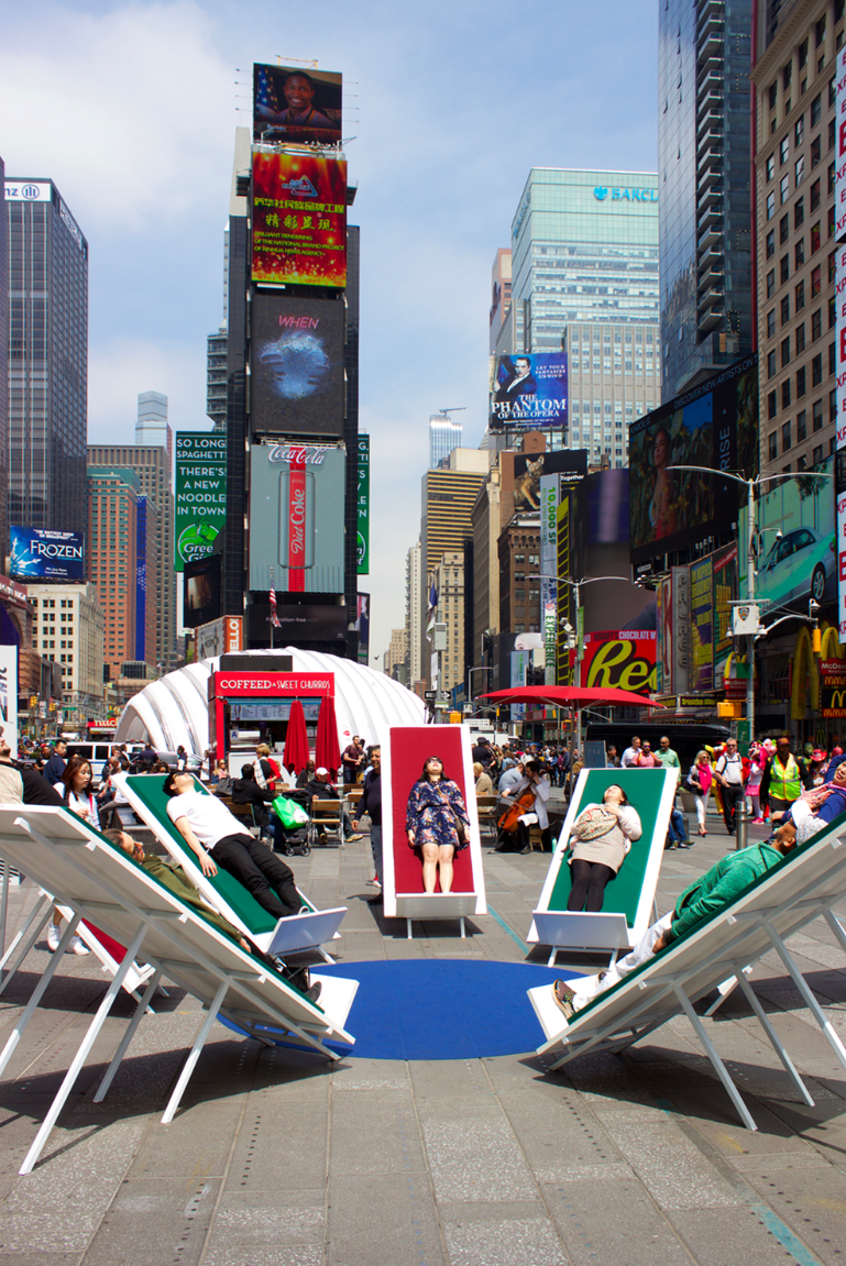 TIMES SQUARE / New York