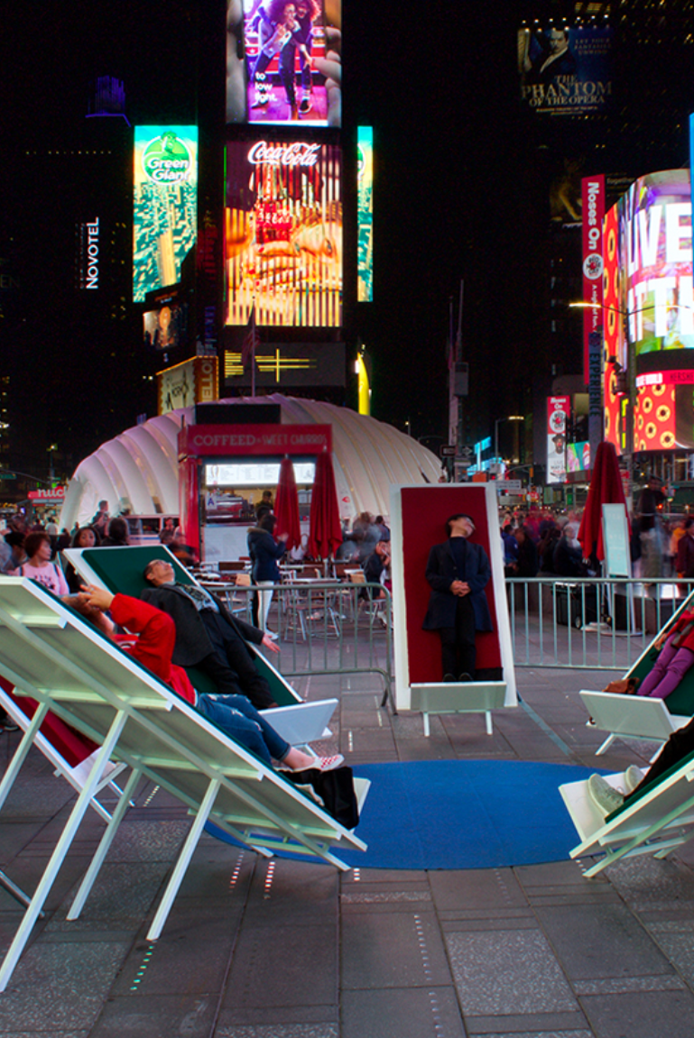 TIMES SQUARE / New York